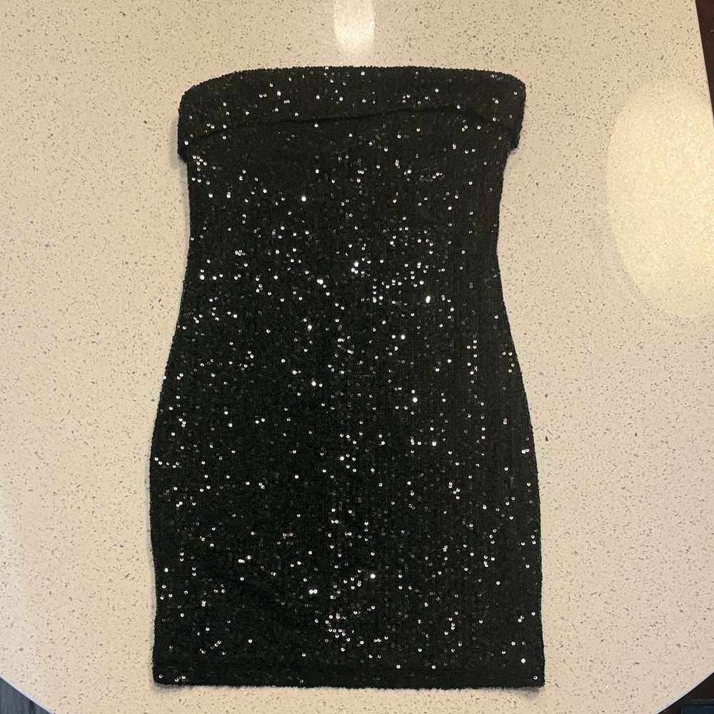 Glamorous Strapless Black Sequin Dress